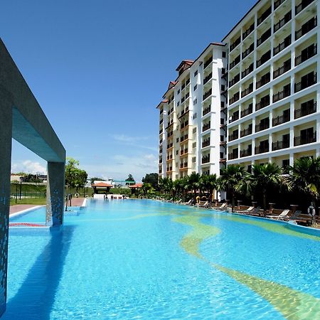 Suria Service Apartment-Hotel Bukit Merah Buitenkant foto