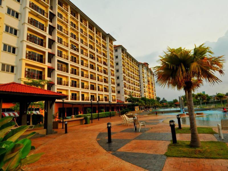 Suria Service Apartment-Hotel Bukit Merah Buitenkant foto