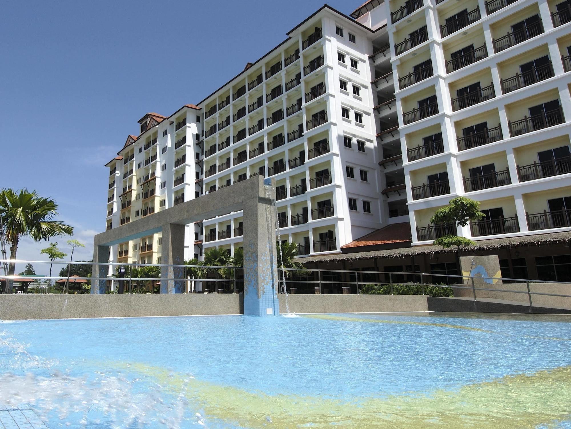 Suria Service Apartment-Hotel Bukit Merah Buitenkant foto